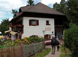 Gasthof Schluff，位于索普拉布扎诺的酒店