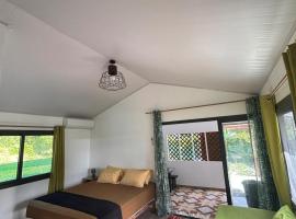 Ori Lodge Rangiroa，位于Rangiroa的酒店