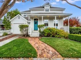 The Heart of Sonoma Plaza, Stylish 1877 Victorian