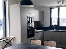 Departamentos Natales，位于纳塔列斯港的带泳池的酒店