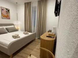Pelješac Rooms