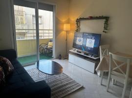 Apprt 2min de la Gare,Wi-Fi Fibre, Netflix ,PS4，位于Settat的酒店