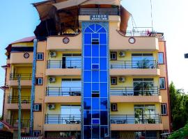 Vidzo Royal Inn Hotel，位于姆特瓦帕的酒店