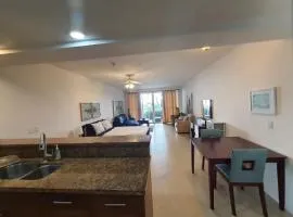 LUXURY VILLA Grace Bay Beach