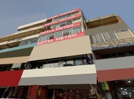 Super Hotel O Metro Inn Near Worlds Of Wonder，位于Kalkaji Devi的酒店