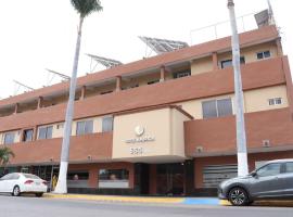 阿美里加帕拉西奥酒店，位于洛斯莫奇斯的酒店