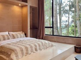 Villa Alia By The Villas 100，位于Ciherangsating的酒店