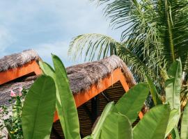 Burudika Bungalows - Villas, Sauna & Bath House，位于塞隆贝拉纳克的酒店