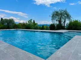 Garda Lake View Pool & Parking