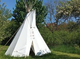Teepee na Fl&eacute;čku，位于乌赫尔堡的豪华帐篷