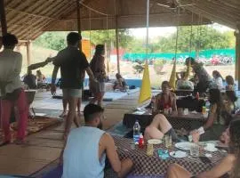 White sand cafe hampi