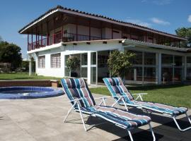 Finca Hotel Villa Clara，位于Chinchiná的农家乐