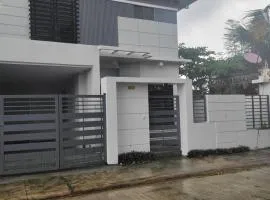 US 1975 monthly for furnished HOUSE and brand new CAR in Exclusive Neighborhood
