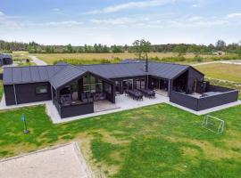 Cozy Home In Ålbæk With Sauna，位于奥贝克的酒店