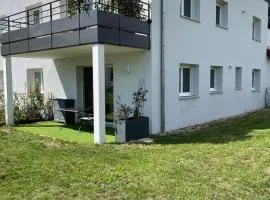 T2 cosy avec terrasse et jardin à Belley