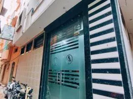 Hotel Aastha Inn, 5 min from Kashi Vishwanath Temple