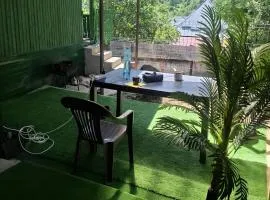 CABANUȚA de sub Masivul Penteleu