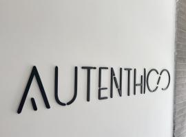 Autenthico Local Stay Hotel Envigado，位于恩维加多的酒店