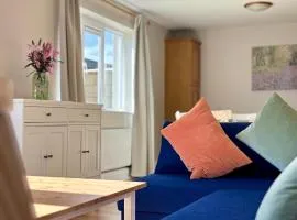Oceanfront Gem Overlooking Cobh