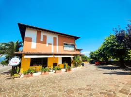 Albergo B&B Tenesi，位于马内尔巴的酒店