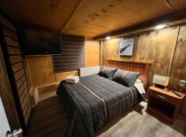 Hotel Low Cost "Colón"，位于蓬塔阿雷纳斯的酒店