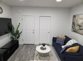 Modern 2BR near Hospital, YMCA, Stores