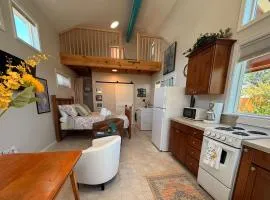 #BoiseBnB Bird House