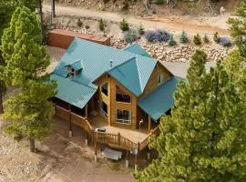 Duck Creek Cabin- Fireplace, Ping Pong and Views