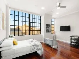 XL Studio - Chic Flat - Rooftop Pool & Gym