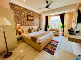 Hotel Golden Temple View by La Casa, Amritsar -#top rated #most awarded #swimming pool #prime location #luxury rooms #parking #rooftop cafe，位于阿姆利则的酒店