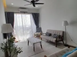 Condominium Crystal Heights