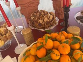 NOLA Hotel，位于诺拉的酒店