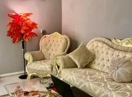 Grand Mirror Hotel