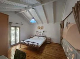 Astrelis Emerald Villa - Cozy house close to nature