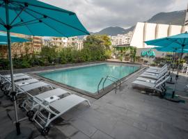 Beverly Beach Hotel，位于朱尼耶的酒店