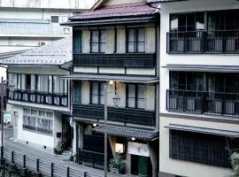 Private Onsen 泊 - Park - Tsuetate