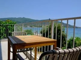 Evia Bay Suites and Retreats