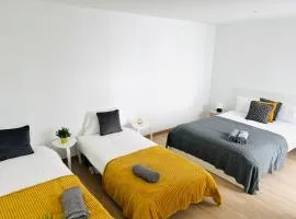 Luxury house next attractions with free parking