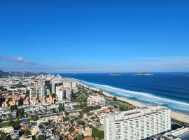 Beachfront Condo Large Apartament，位于里约热内卢的酒店