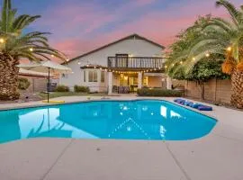 Charming Retreat-SaltwaterPool-HotTub-FastWifi