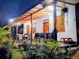 Sigiriya Hillside View Villa，位于锡吉里亚的木屋