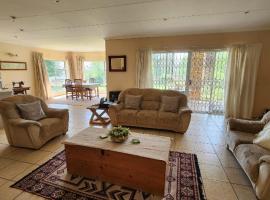 Simply Rooted Cottage，位于Piet Retief的酒店