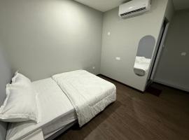 Ab rich Amore Hotel，位于雪邦吉隆坡国际机场 - KUL附近的酒店