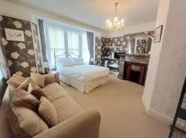 Lyndale Guesthouse