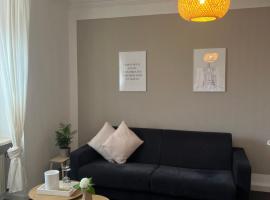 Ferienwohnung Vino 1881，位于施魏希的酒店