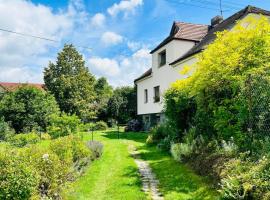 Podkroví v pošumavské chalupě，位于Pačejov的酒店