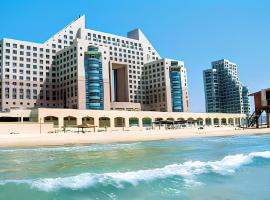 Almog Beach Apartments מגדלי חוף הכרמל חיפה，位于海法的酒店