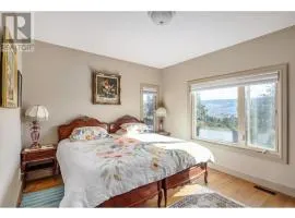 Under the Tree - Bed & Breakfast