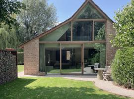 Relax Select，位于Munte的酒店