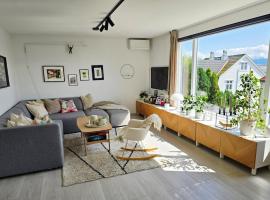 Sentrumsidyll ved fjord og fjell，位于莫尔德的酒店